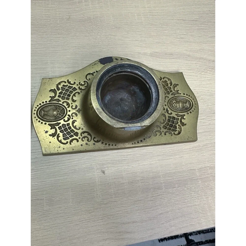Art Nouveau Vintage Bradley & Hubbard Bronze Inkwell and Ink Blotter